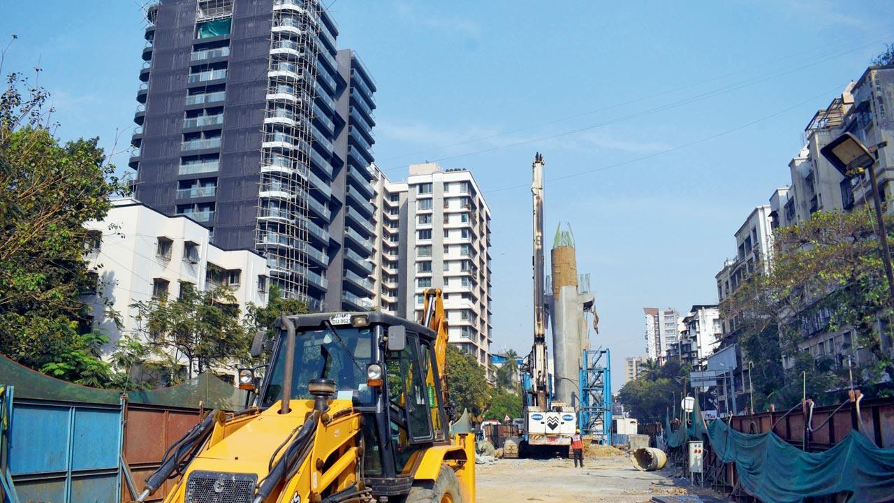Mumbai: Rampant construction work leaves Juhu residents gasping for air
