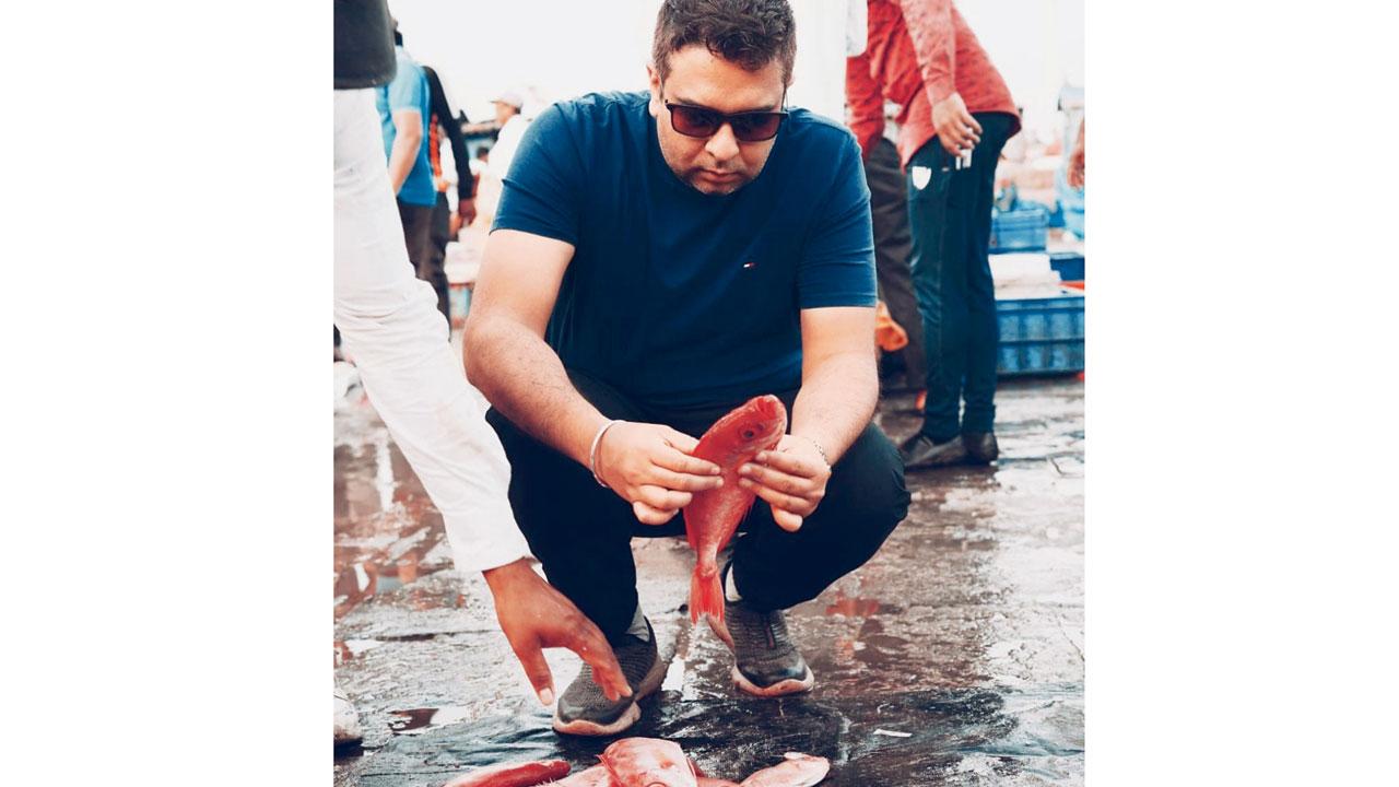 Sarvesh Moudgill at Mangalore, learning to pick the perfect fish for a seafood thali