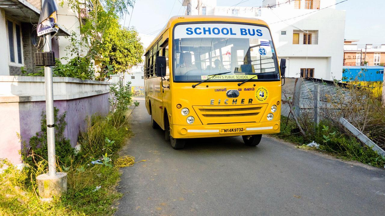 Mumbai: School bus operators resist state govt’s 9 am class start time decision