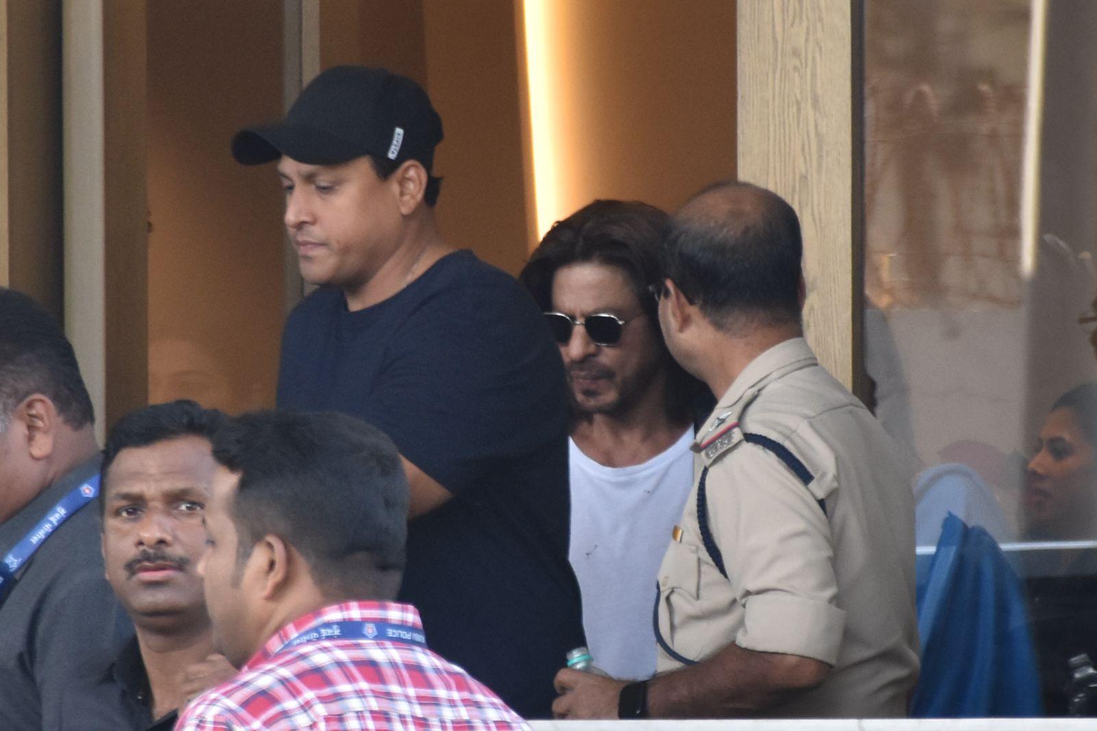 Shah Rukh Khan was snapped at Kalina airport