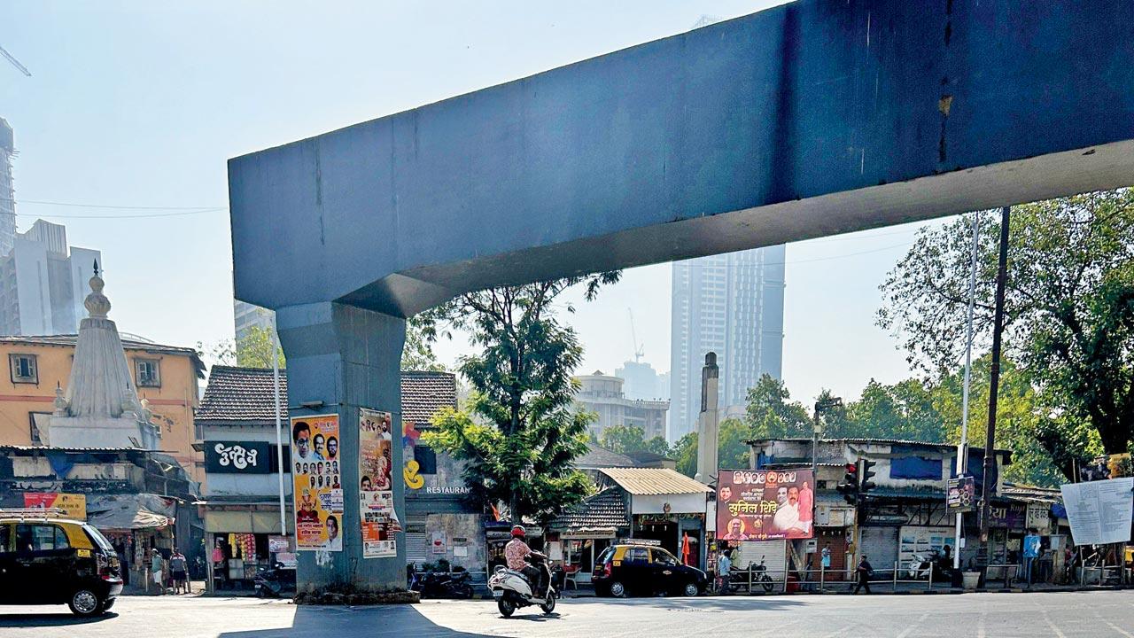 A junction cross makes crossing the road safer for pedestrians