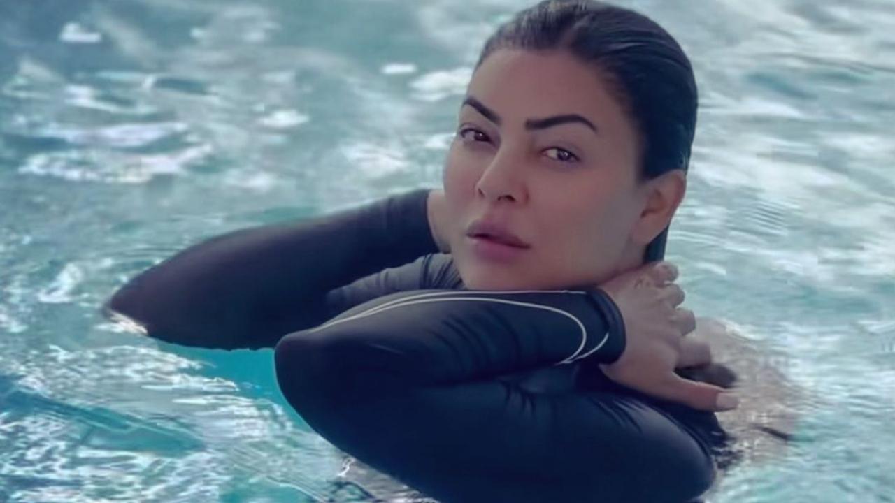 Susmita Sen enjoyed a quick swim in a heated swimming pool amid the snow-capped mountains of Azerbaijan