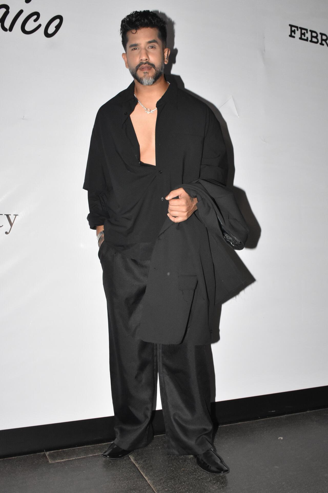 Actor Suyyash Rai opted for an all-black ensemble at the cocktail party