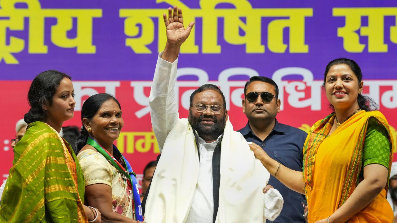 Swami Prasad Maurya, in his resignation to SP chief Akhilesh Yadav, had told that he will work to fortify the party even in the absence of a position. 
