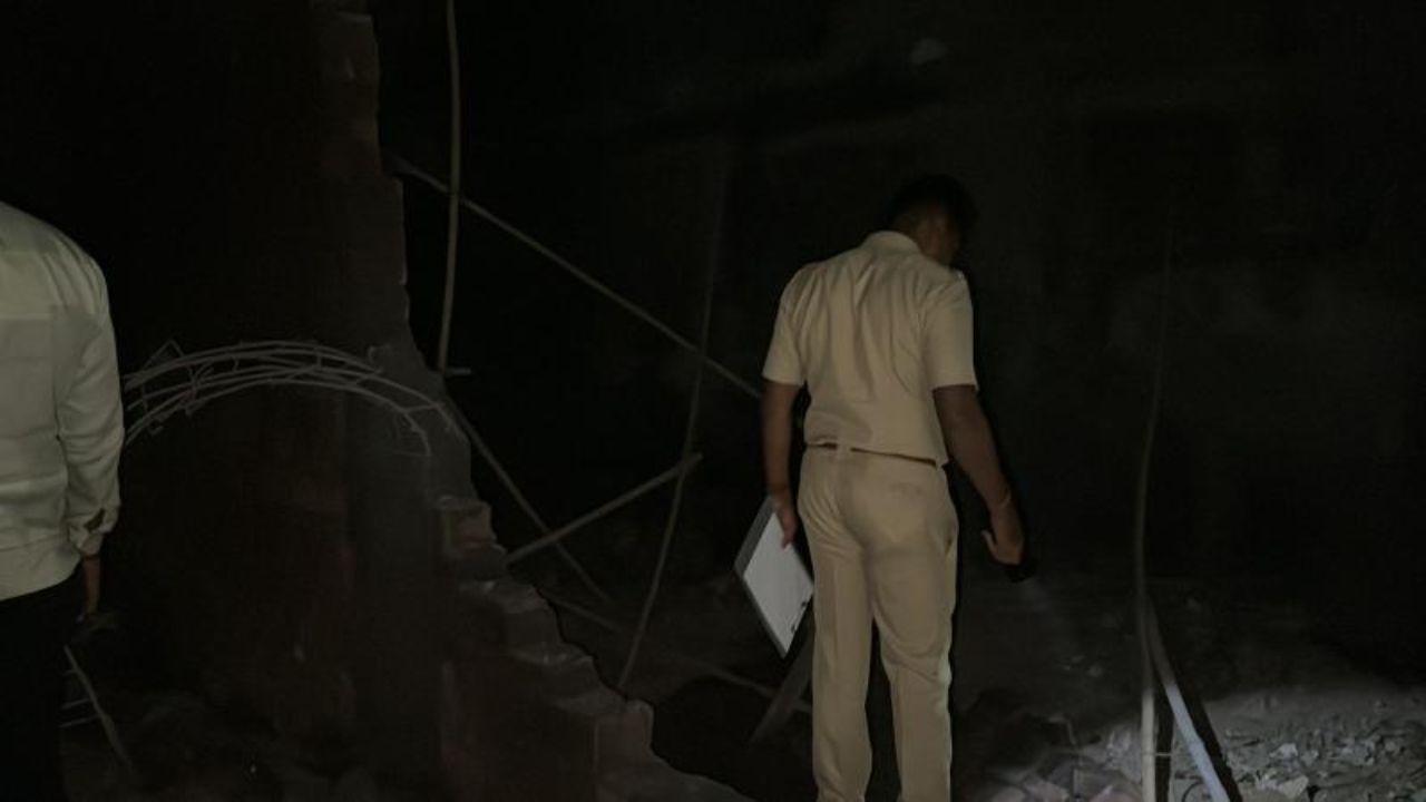 The incident took place at Chaudhary Compound in Vakan pada, Pelhar, where unauthorised construction of godowns was underway. 