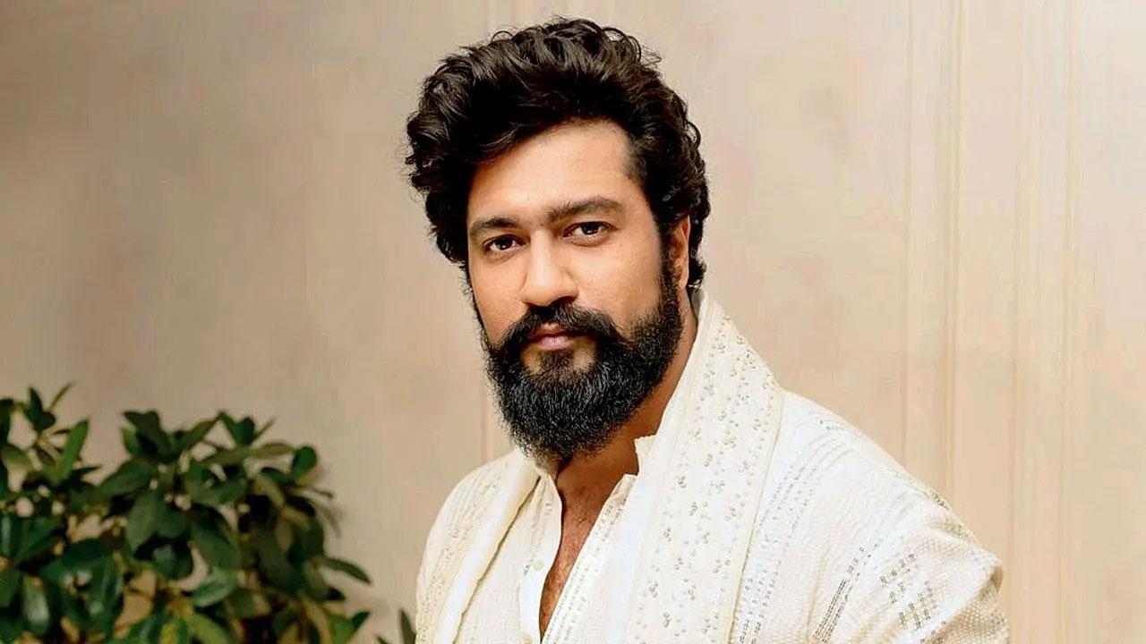 Vicky Kaushal works out despite fractured arm, see video