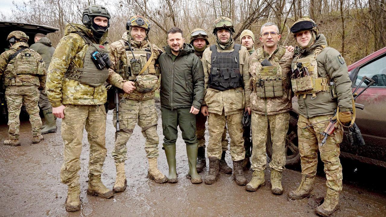 Zelensky confirms he may dismiss military chief
