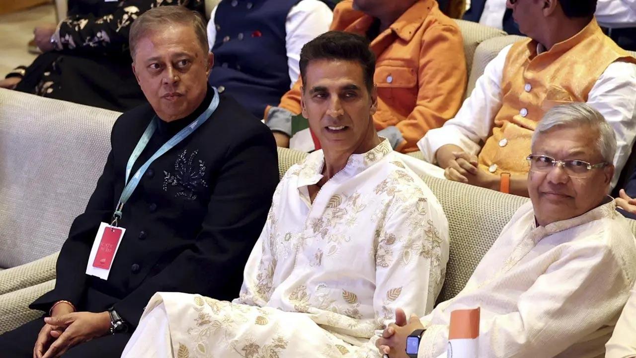 Akshay Kumar visited the new Hindu temple in Abu Dhabi. The temple in Abu Dhabi, which will be inaugurated by Prime Minister Narendra Modi, has been built using ancient architectural methods clubbed with scientific techniques. Read more