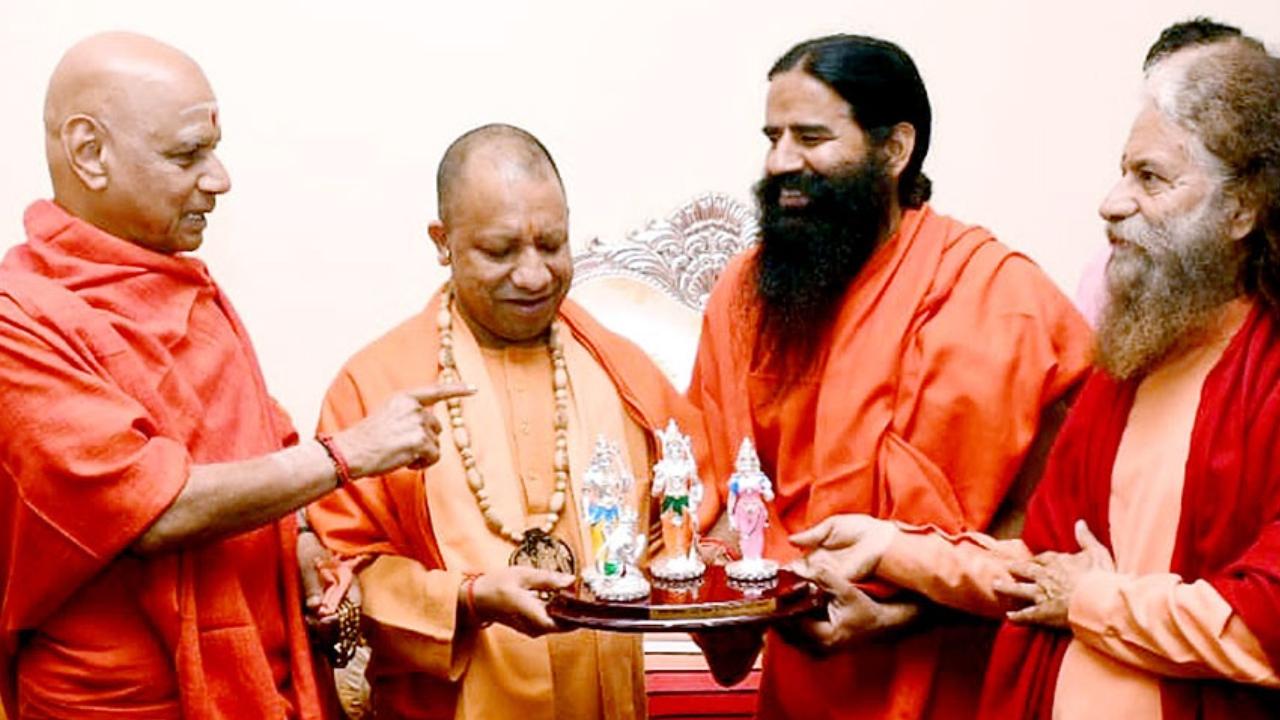 Addressing a gathering on the eighth day of Shri Geeta Bhakti Amrit Mahotsav organized in Alandi, Pune, CM Yogi said, 
