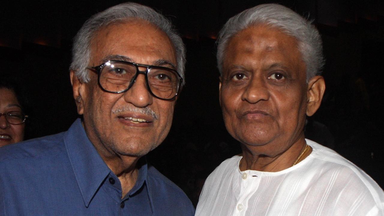 Radio host Ameen Sayani's passing sparks emotional reaction on social media