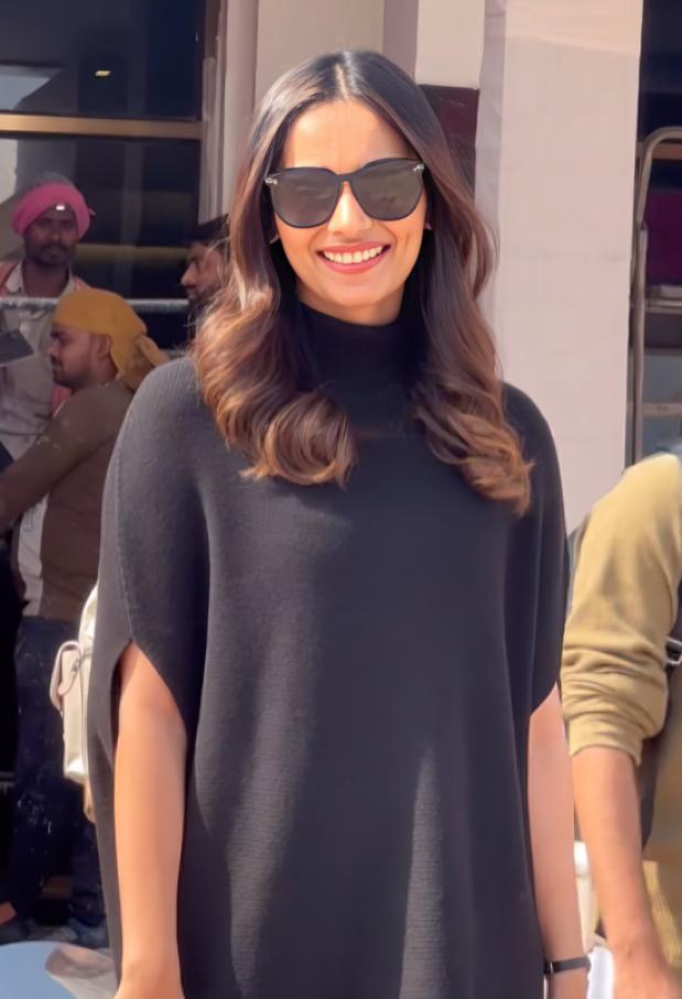 Former Miss World and Bollywood actress Manushi Chillar was among the attendees and was spotted arriving at Jamnagar  (Pic/Instant Bollywood)