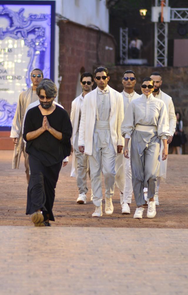 showcasing a collection that explores the rich interplay of diverse fabrics