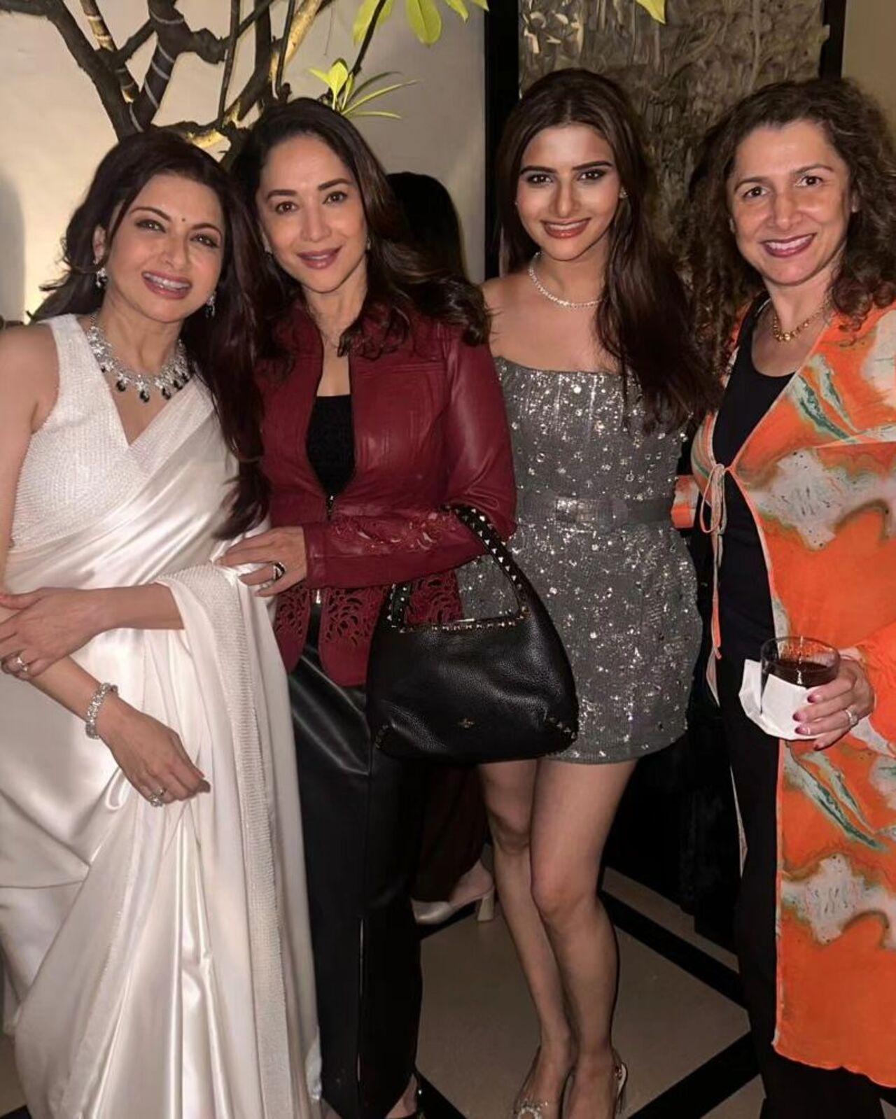 Bhagyashree was seen chatting away with Madhuri Dixit right from the red carpet as they got clicked by the paparazzi. Avantika Dassani joins the veterans for a picture