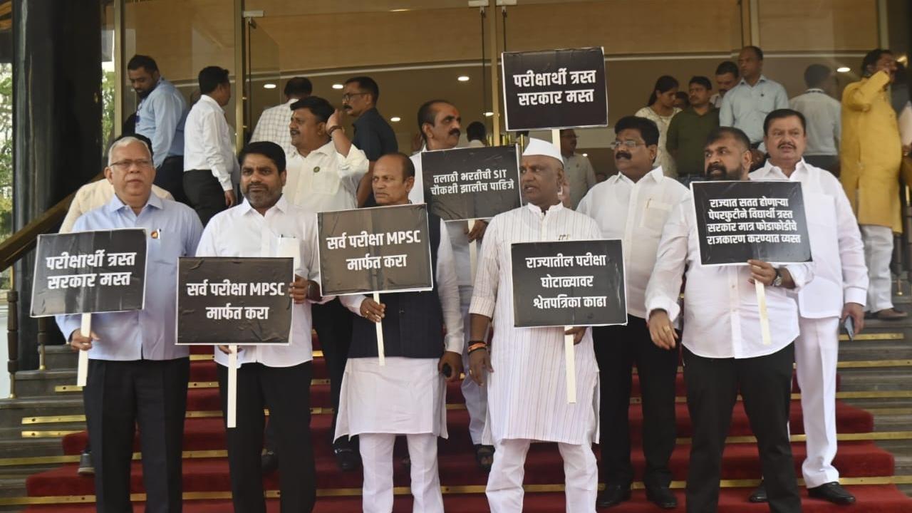 IN PHOTOS: Opposition leaders continue protests outside Vidhan Bhavan