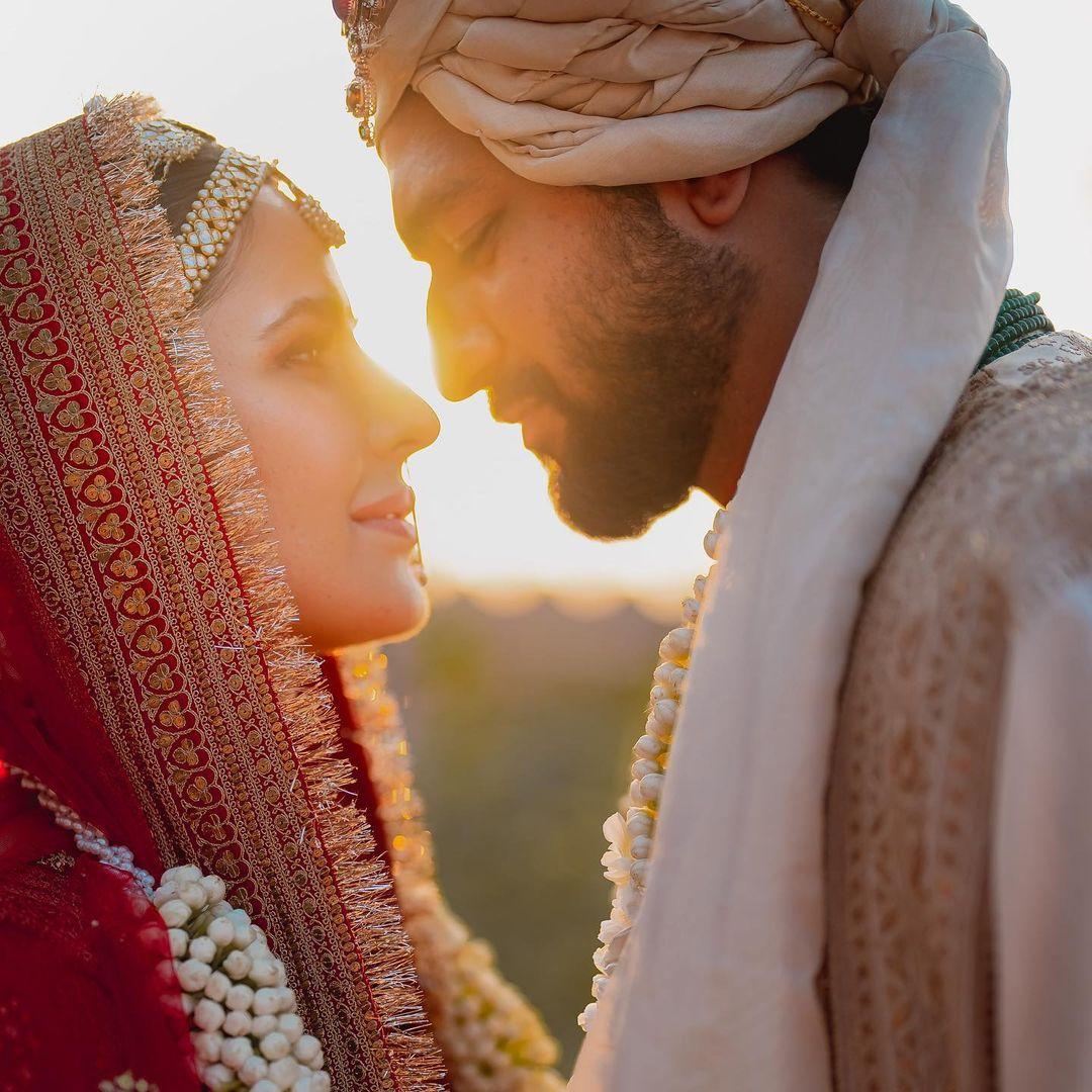 The celebrity fashion designer Sabyasachi Mukherjee designed their wedding outfits and shared the details. The creation was inspired by the beauty, culture, and artistry of Kashmir.