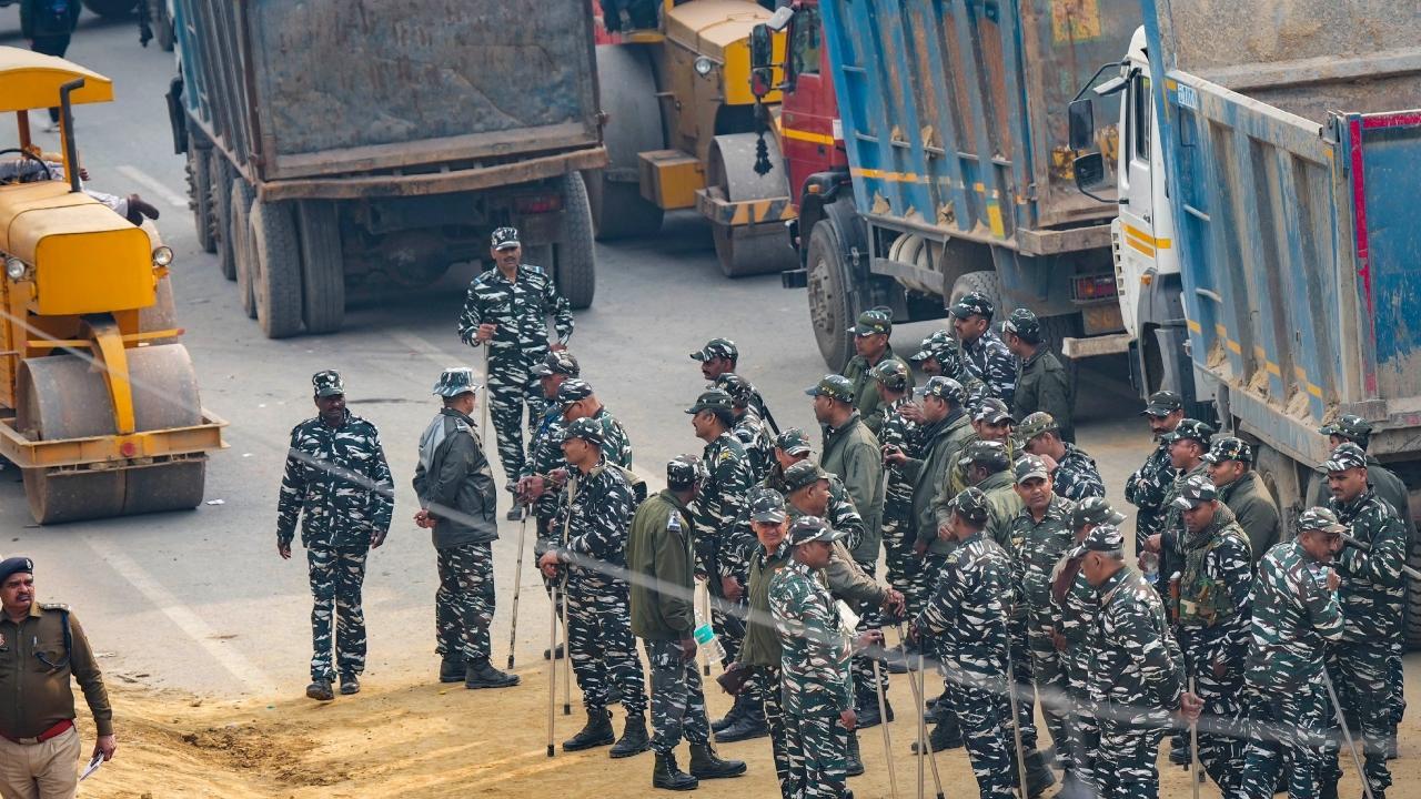 IN PHOTOS: Heavy security deployed at Delhi, Punjab-Haryana borders