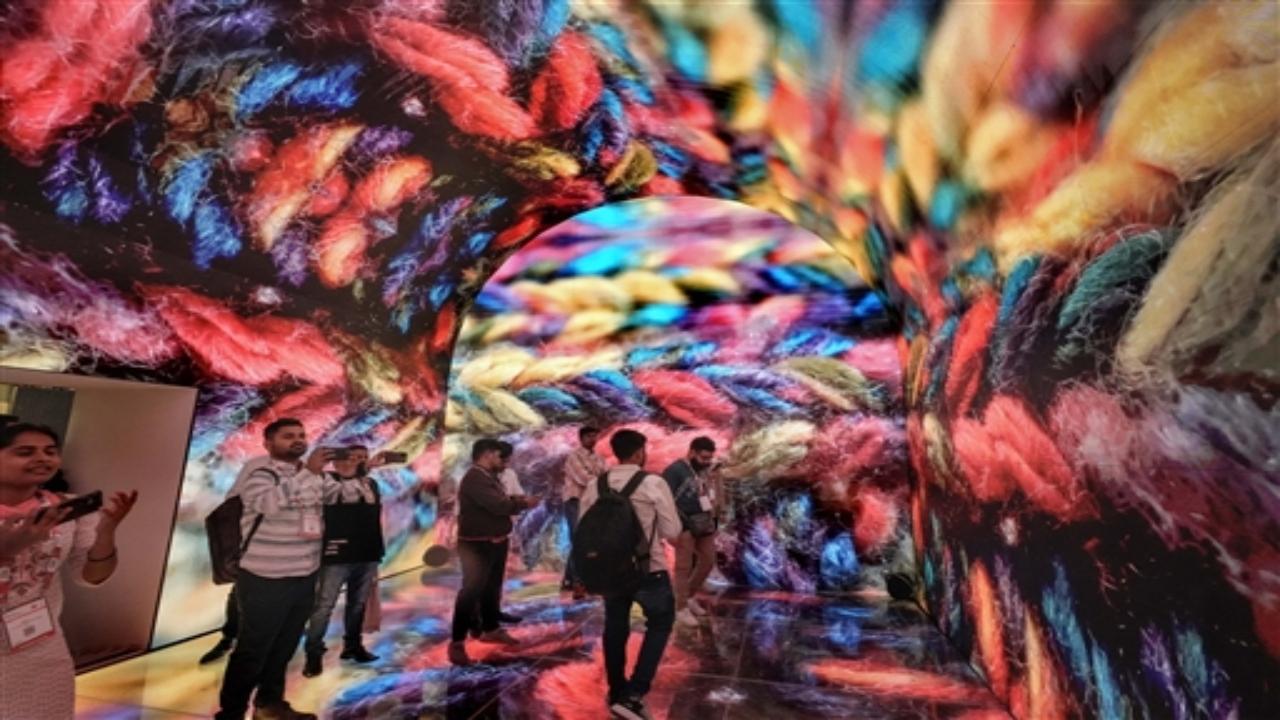 The government is very much focused on quality control in the textile sector, he added. 