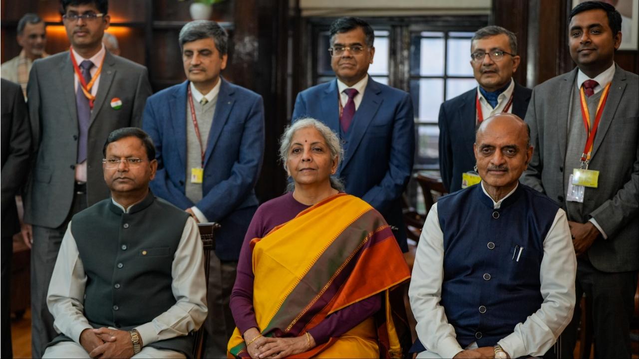 This year, the current Finance Minister Nirmala Sitharaman has set a record by presenting the sixth budget in a row – five annual Budgets and one interim – a feat earlier achieved only by former Prime Minister Morarji Desai.