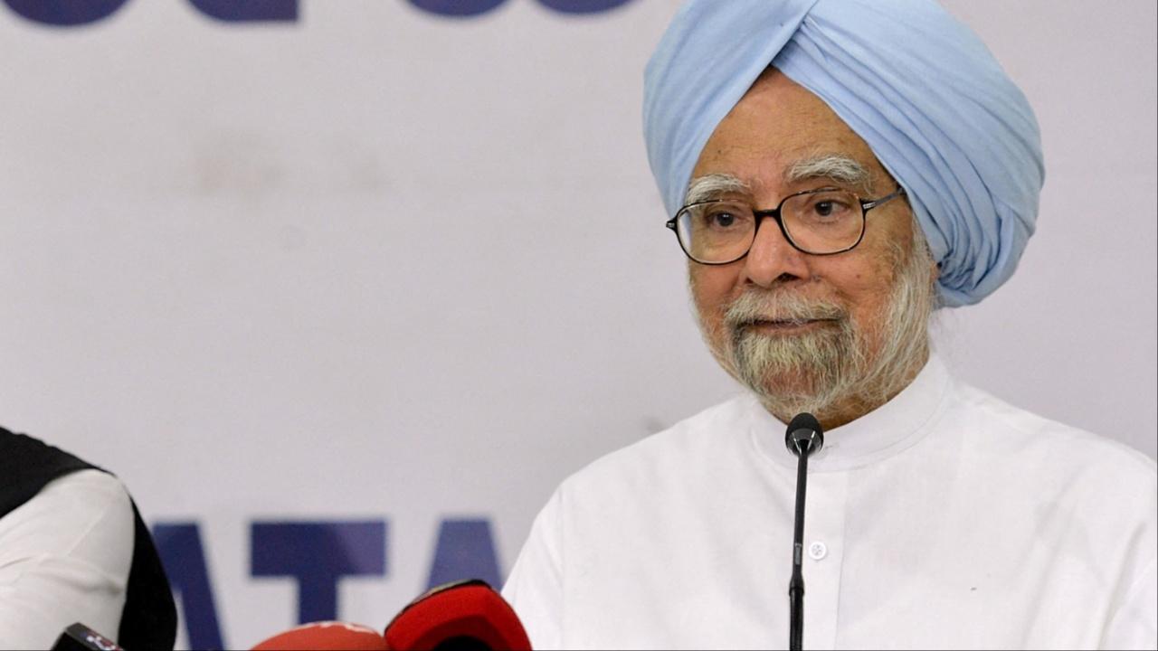 Next, former Prime Minister, Manmohan Singh presented the budget for six years during his term as finance minister of India. 