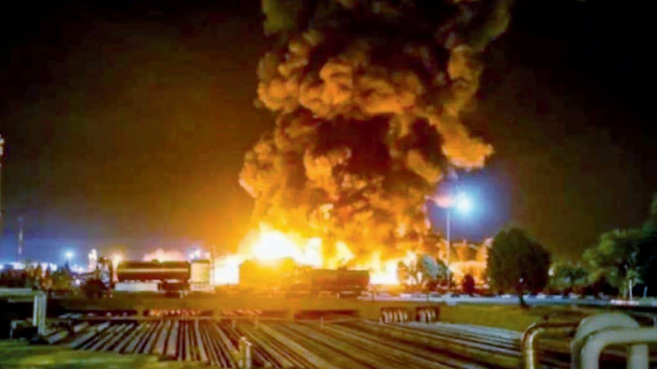 Blasts hit a natural gas pipeline in Iran