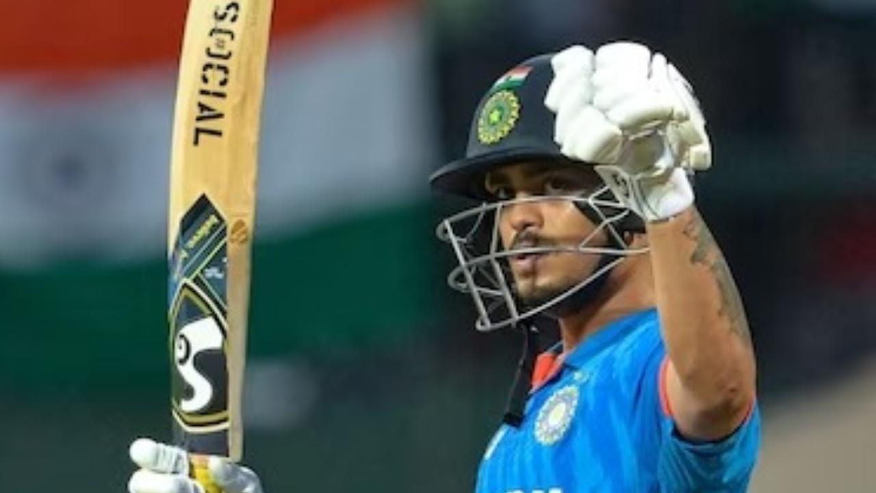 Ishan Kishan
India's wicketkeeper-batsman Ishan Kishan is the fifth Asian player with the highest ODI score. On December 10, 2022, Kishan smashed 210 against Bangladesh. He achieved the feat in 169 deliveries including 24 fours and 10 sixes