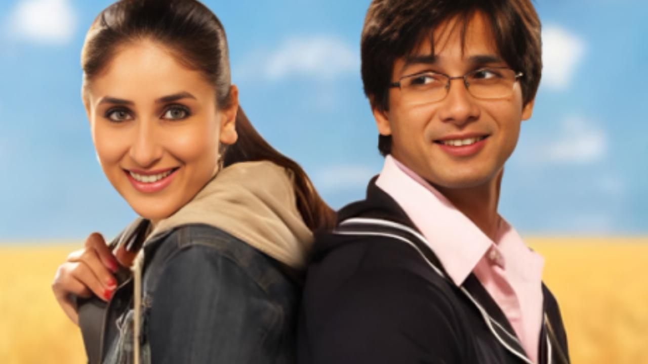 Kareena Kapoor Khan shares re-release news of Jab We Met in theatres for V-Day