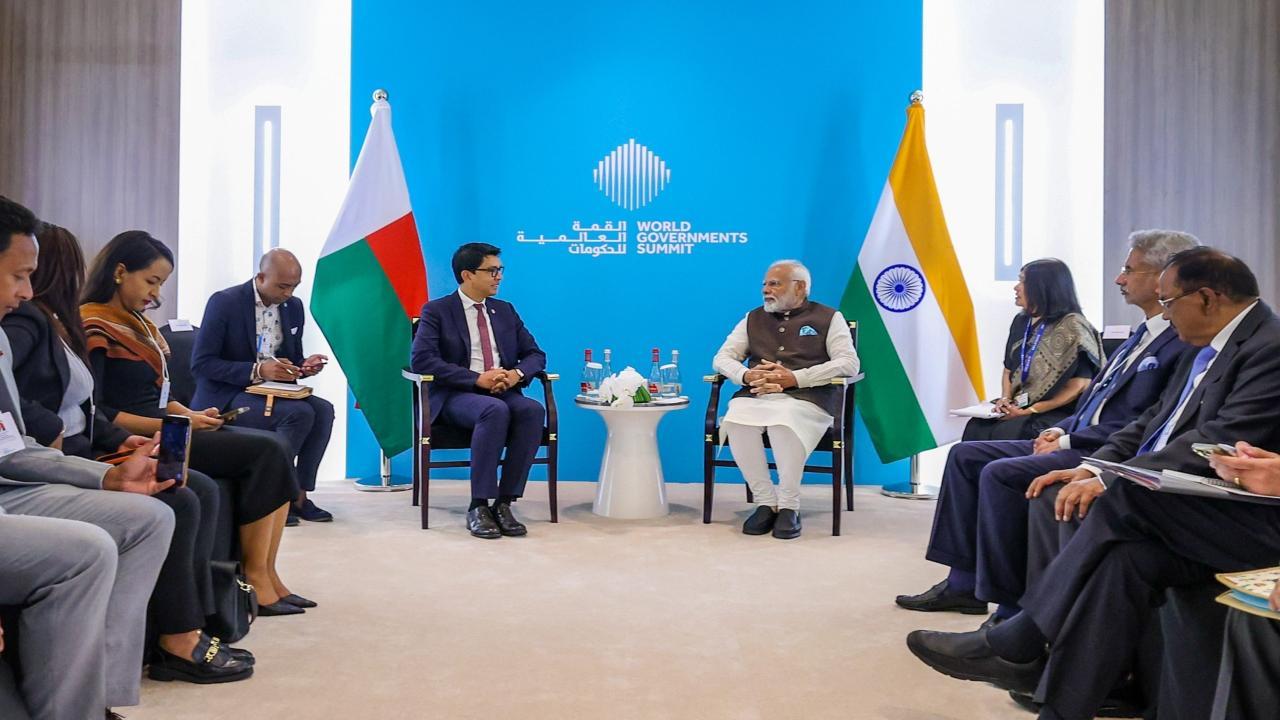 Prime Minister Narendra Modi on Wednesday held a bilateral meeting with Madagascar President Andry Rajoelina, in Abu Dhabi. Pics/PMO