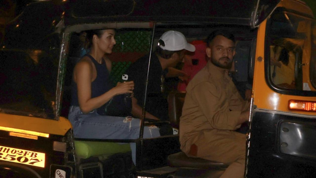 PICS: Malaika Arora enjoys a late-night auto-rickshaw ride in Mumbai 