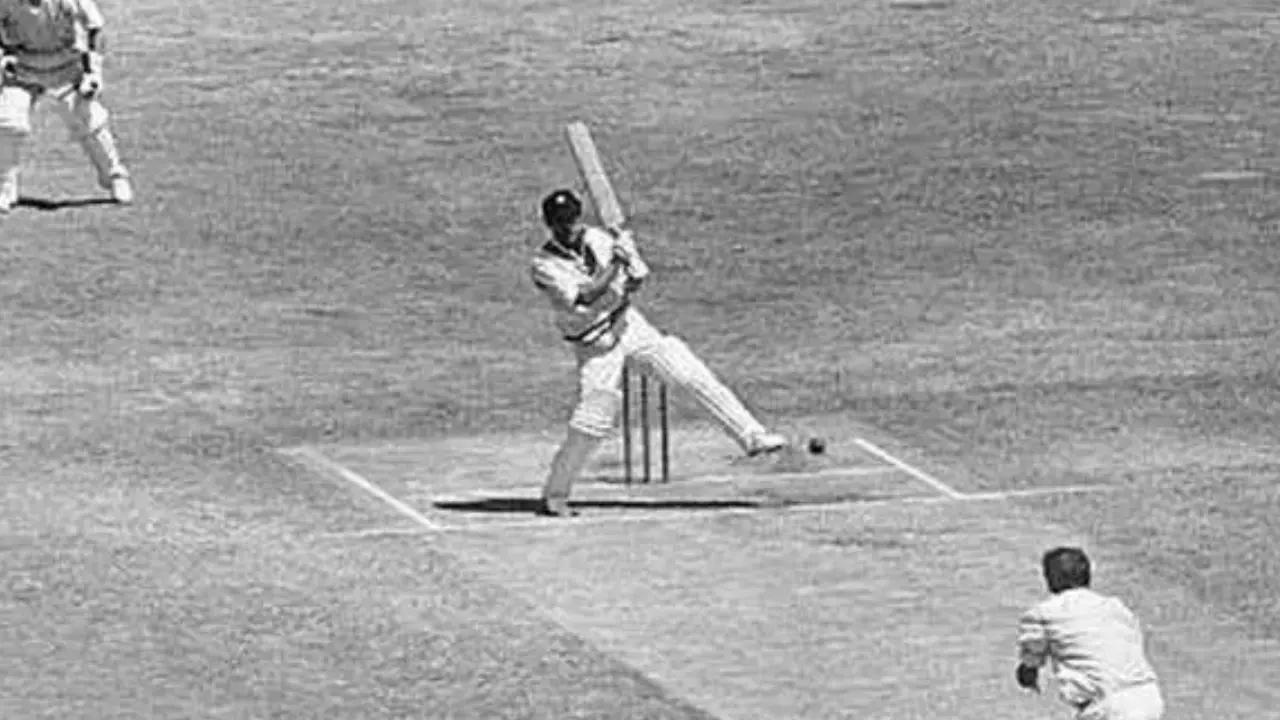 Mansur Ali Khan Pataudi
Mansur Ali Khan Pataudi is the fourth youngest Indian to achieve 200 in tests. Back then, he aged 23 years and 34 days when he smashed an unbeaten 203 against England in Delhi