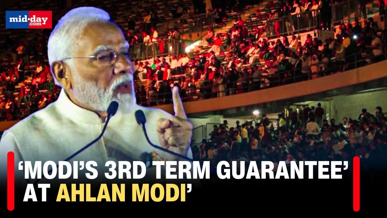 PM Modi UAE Visit: PM Modi woos Indians with ‘Modi Ki Guarantee’ at Ahlan Modi