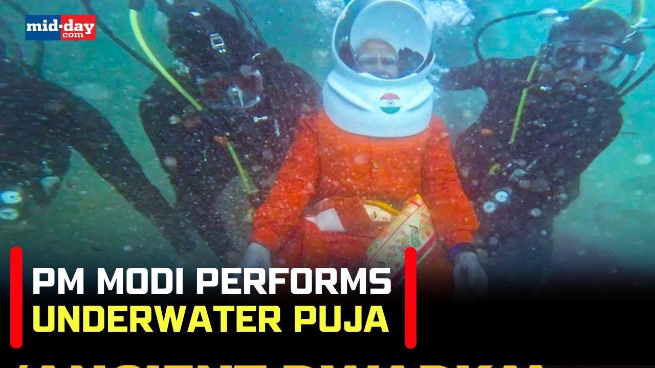 PM Narendra Modi in Dwarka: PM Modi scuba dives underwater to pray at Dwarka