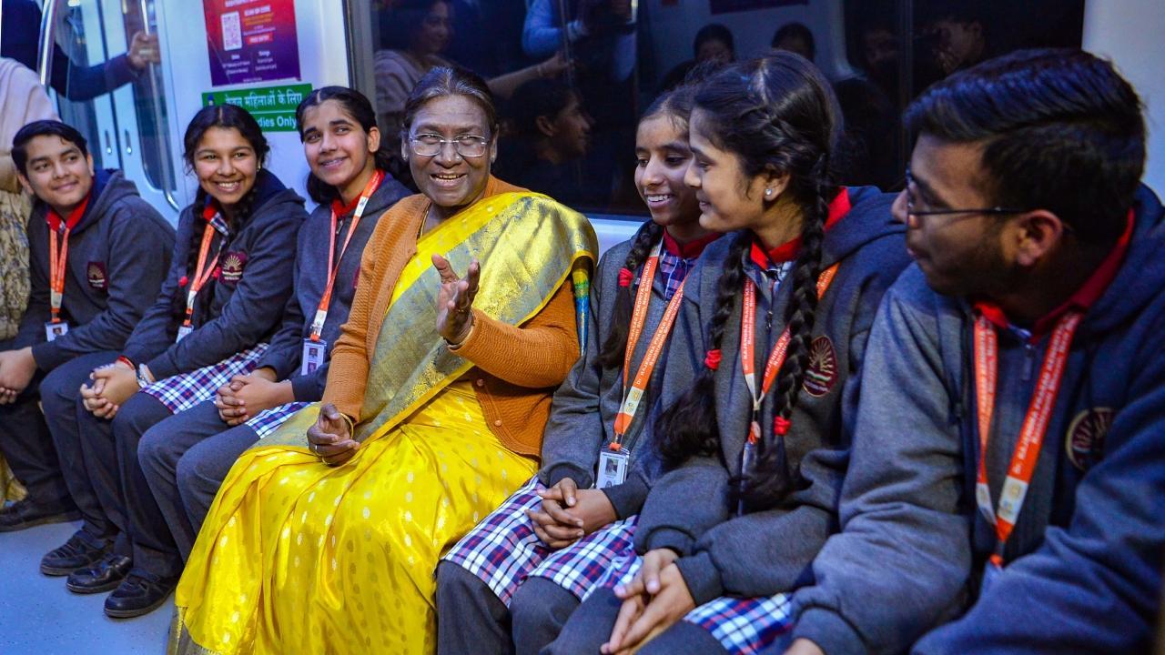 President Droupadi Murmu travels in Delhi Metro, interacts with students