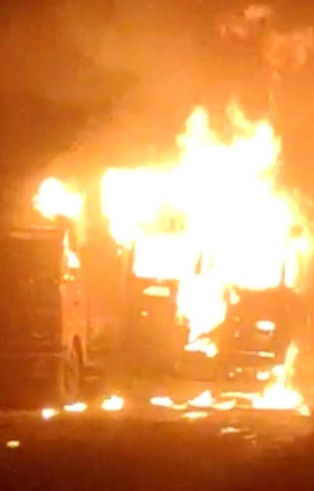According to the information received, in the blaze that erupted in Dhaniv Baug, six heavy vehicles parked in the vicinity were gutted