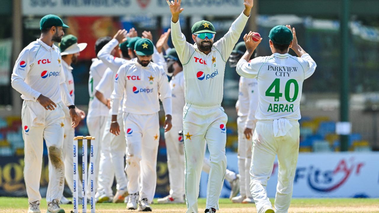 Pakistan
Pakistan has handed 100 or more test caps to just five players. The list includes the likes of Wasim Akram, Younis Khan, Inzamam-Ul-Haq, Javed Miandad and Saleem Malik