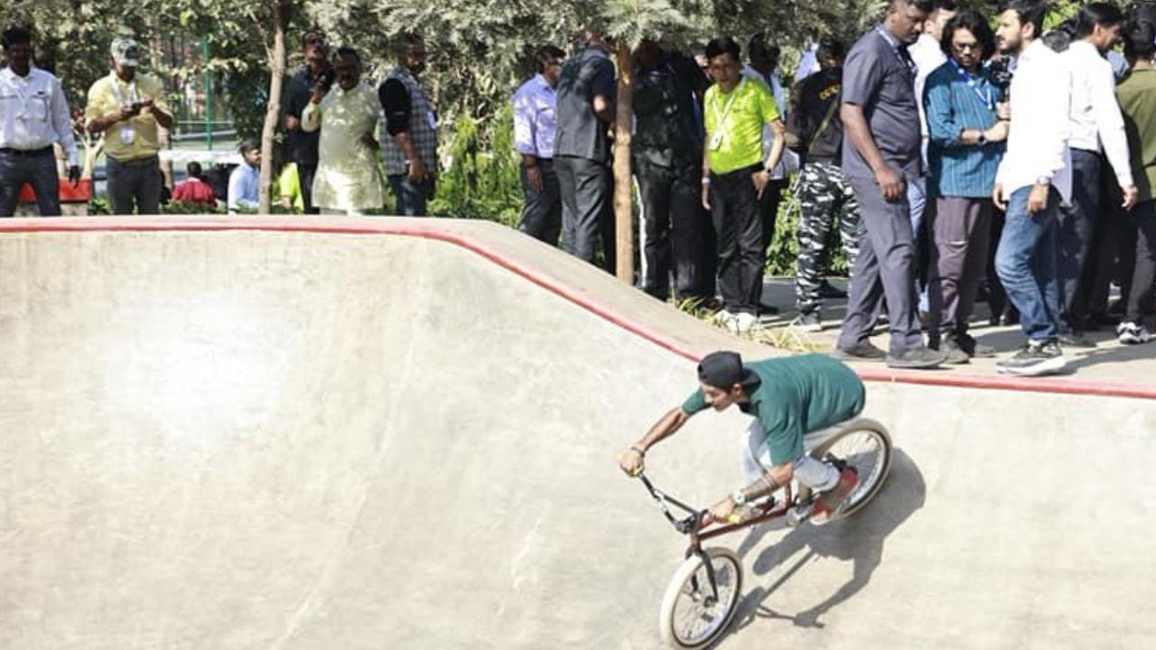 CM Eknath Shinde who is also MLA from Thane, toured the park and inspected the facilities 