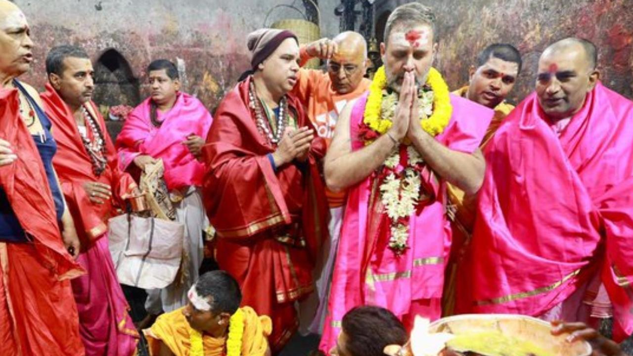 The yatra, which began in Manipur on January 14, entered the state from West Bengal through Pakur district on Friday afternoon