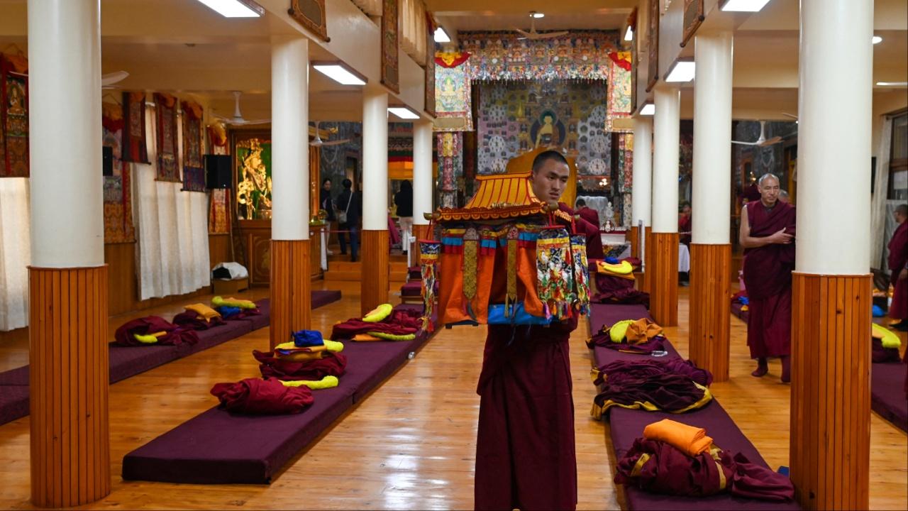 4. Dharamshala and McLeod Ganj, Himachal Pradesh:Dharamshala, the residence of the Dalai Lama, and McLeod Ganj, known as ‘Little Lhasa,’ are centres of Tibetan Buddhism. The serene monasteries, including the Namgyal Monastery, offer opportunities for meditation, teachings on Buddhist philosophy, and cultural immersion.