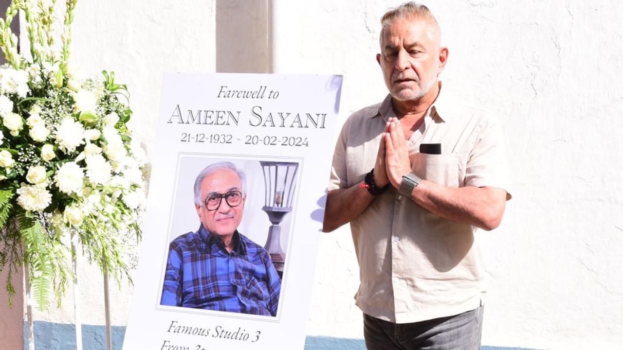 Bollywood actor Dalip Tahil was observed bidding his final farewell to the late Sayani