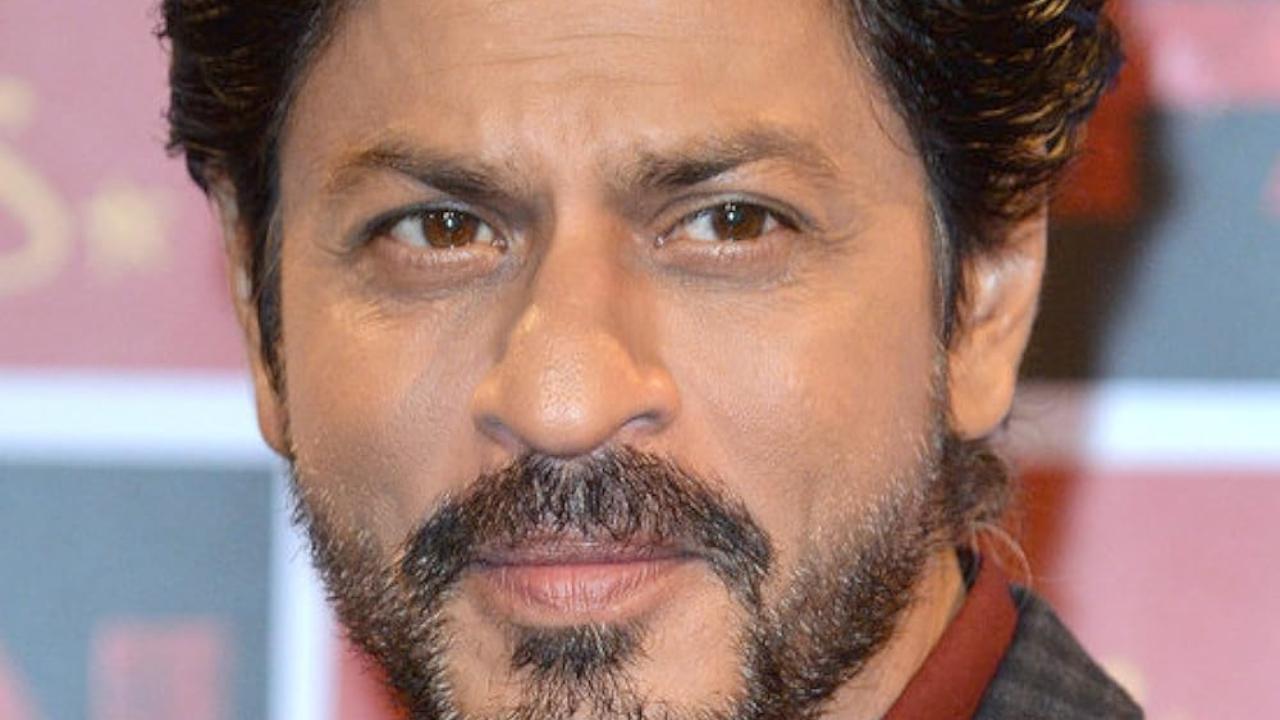 Shah Rukh Khan on losing his parents: I was a young orphan who had to work his way through it 