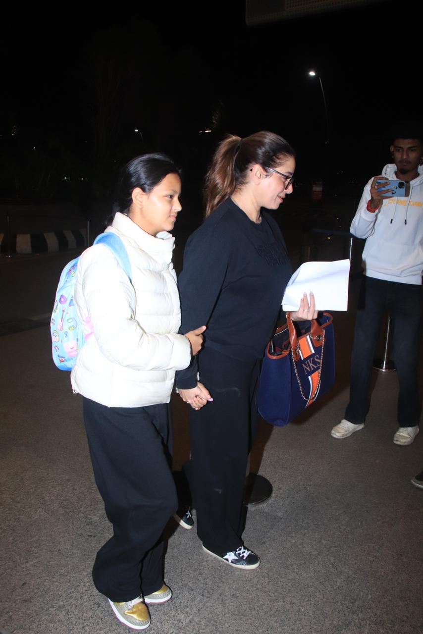 Neelam Kothari was clicked in the city