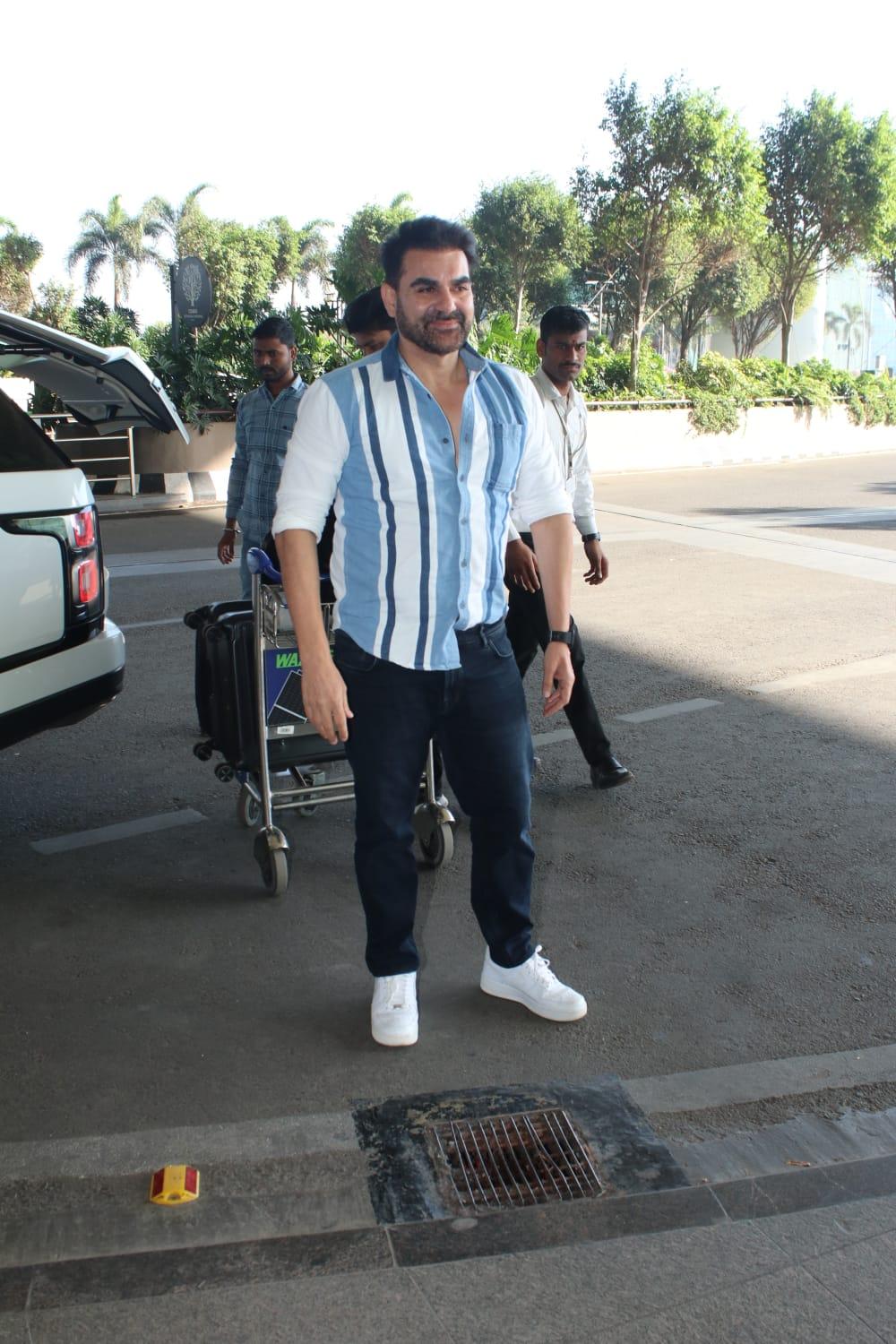 Arbaaz Khan was snapped at the airport as he jetted off.