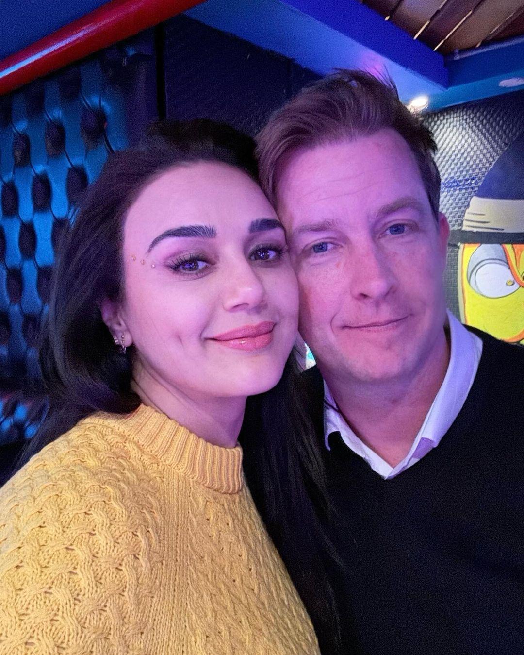 Among the pictures Preity posted, this one of her posing with Gene Goodenough is certainly perfect! The two look ever in love