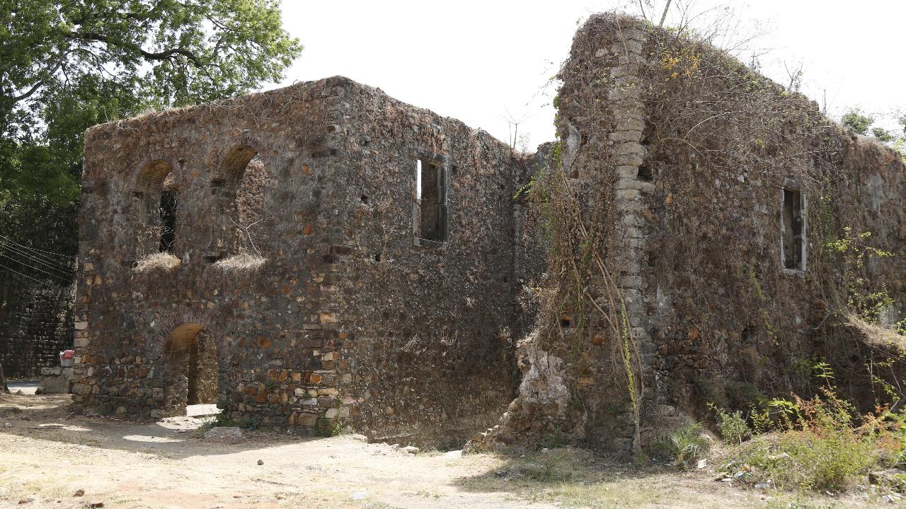 Vasai Fort, also known as Bassein Fort, holds immense historical importance as it was built by the Portuguese in the early 16th century. The fort served as a strategic military outpost and played a crucial role in the colonial history of Mumbai