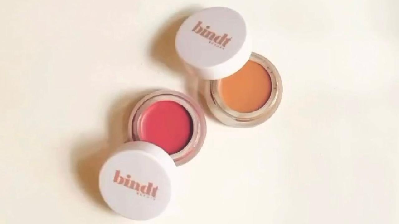 The Multi-Use Tints offer a spectrum of flattering shades, providing a versatile touch of colour for lips and cheeks. Paired with the Cream Concealer, this combo ensures a flawless complexion, concealing imperfections with a lightweight and nourishing formula.
Price: Rs 1299Log on to bindtbeauty.com