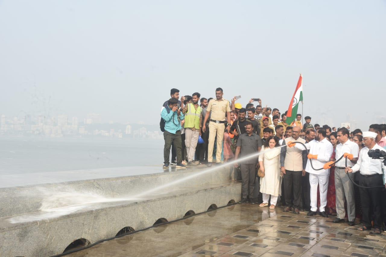 The bridge originates from Sewri in Mumbai and terminates at Nhava Sheva in Uran taluka of Raigad district. It is constructed at a cost of Rs 18,000 crore