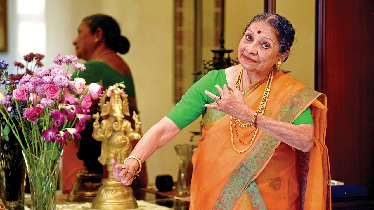 Padma Shri and Sangeet Natak Akademi awardee Darshana Jhaveri speaks of Guru Bipin Singh’s farsightedness that led them to collect and record oral traditions from Manipur, Cachar, Tripura and other regions and correlate them with Vaishnavite and Indian texts on dance and music. “We knew we had to meet various gurus, learn and record the oral traditions because the gurus would die and with them all these treasure troves of knowledge would be wiped out.” Pic/Sameer Markande