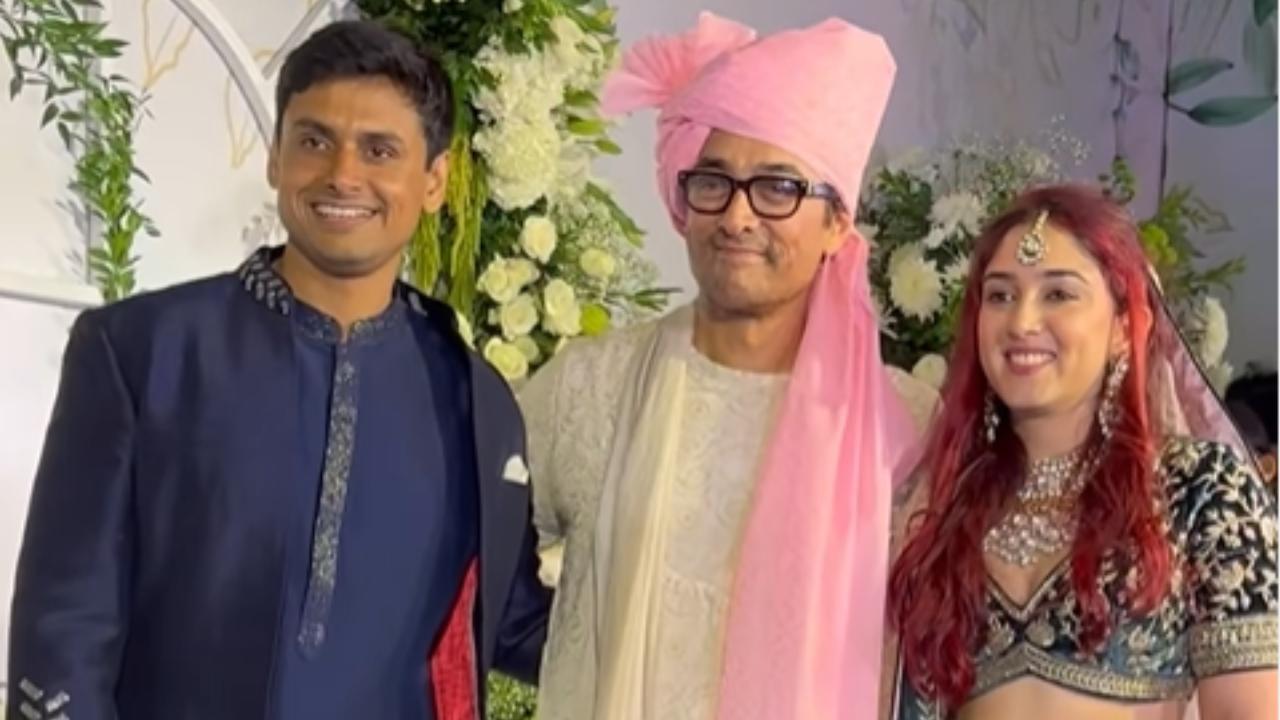 Aamir Khan ensures all women in his family wear Nauvari sarees for Ira's wedding