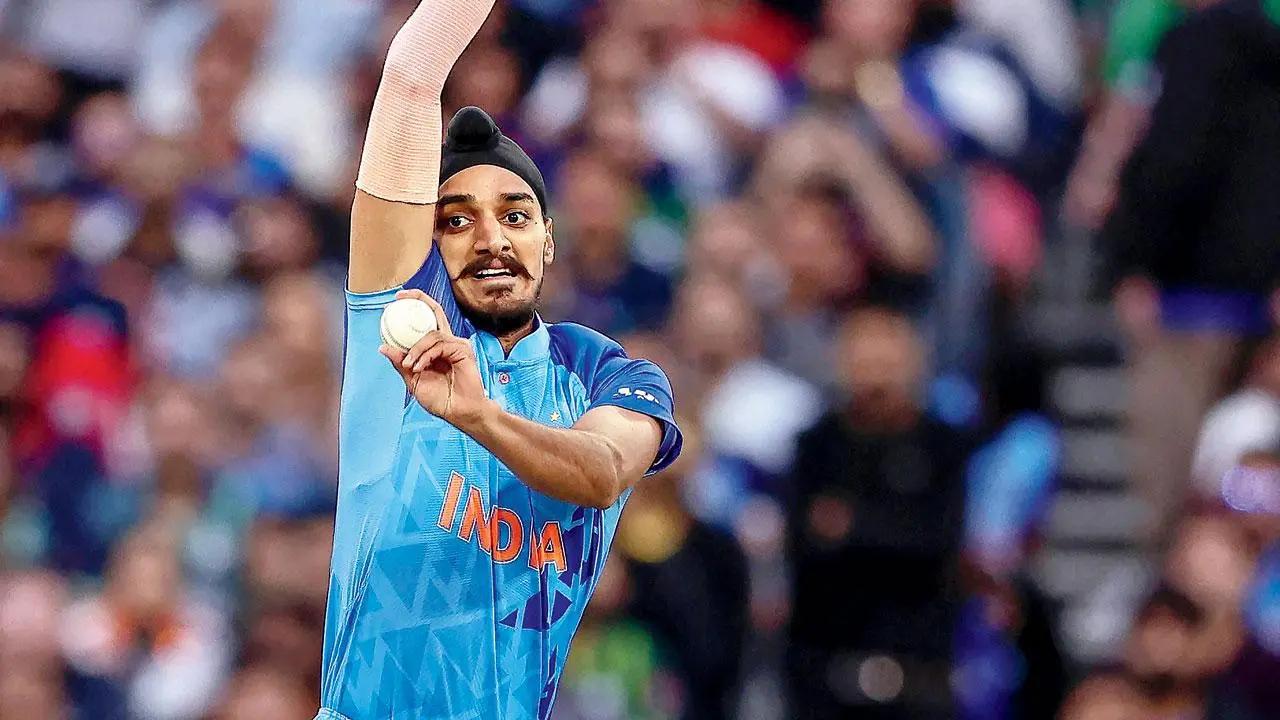 Arshdeep Singh
After going wicketless in the first T20I, India's speedster Arshdeep Singh made a strong comeback and bagged three wickets in the second match against Afghanistan. The pacer conceded 32 runs in his fou-over spell