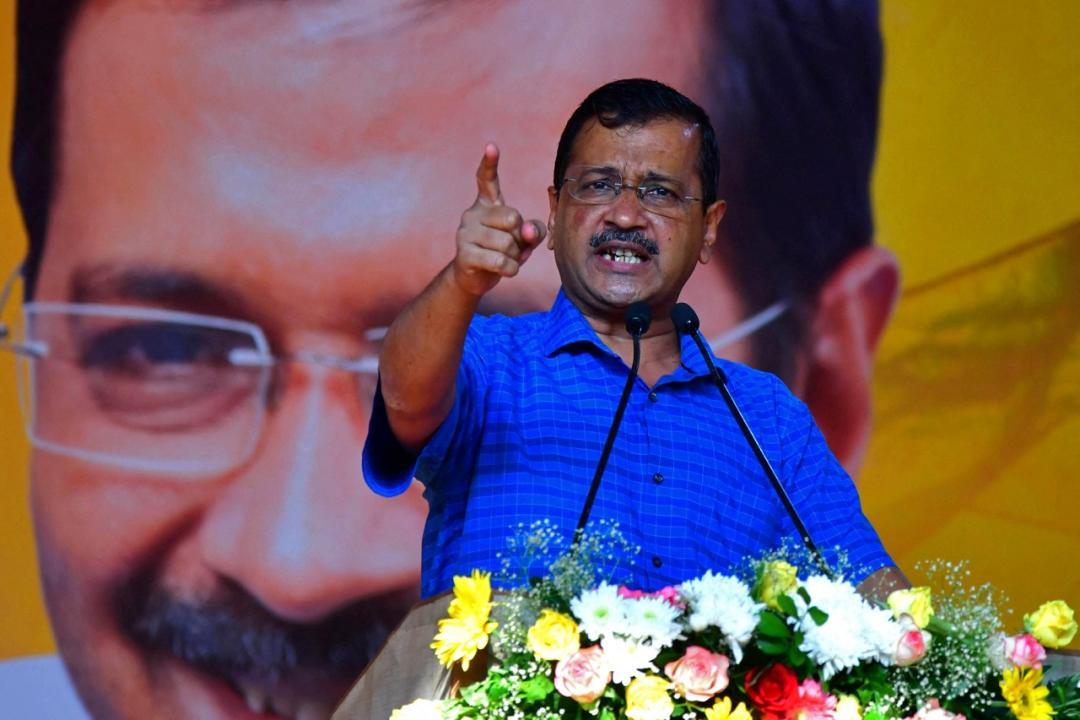 PM degree row: SC stays defamation proceedings against Arvind Kejriwal, Sanjay Singh for four weeks