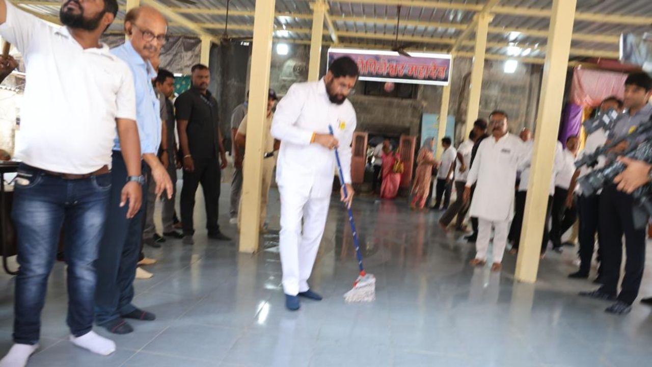 The deep cleaning drive, commenced on December 30, in Thane and aims to address cleanliness concerns and enhance the overall hygiene standards in the region.